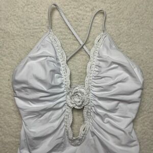 BECCA Swimsuit Womens Medium White One Piece Crochet Rosette Strappy 841057